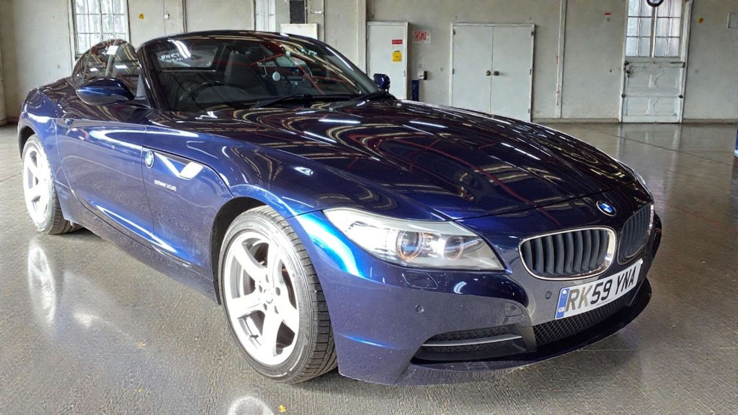 Used BMW Z4 2009 for sale - 76829745: Photo 12