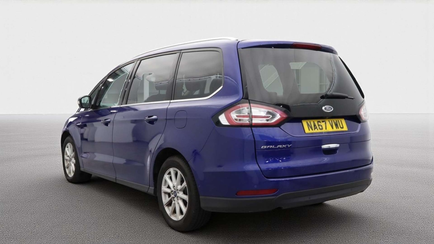 Used Ford Galaxy 2017 for sale - 76720243: Photo 3