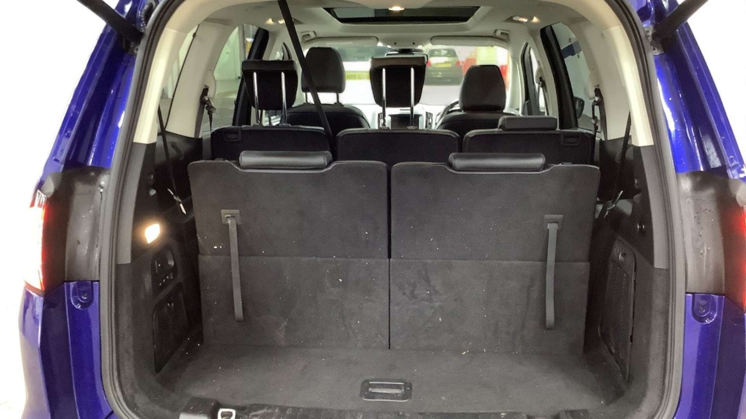 Used Ford Galaxy 2017 for sale - 76720243: Photo 7