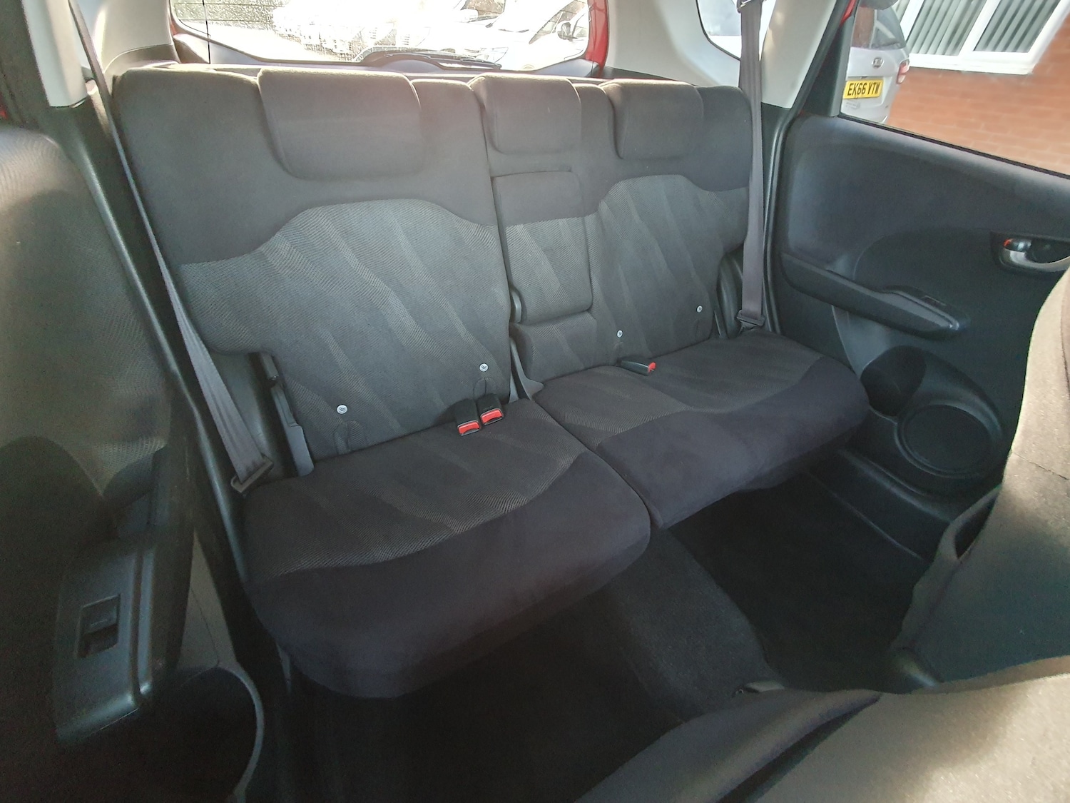 Used Honda Jazz 2010 for sale - 77072162: Photo 32