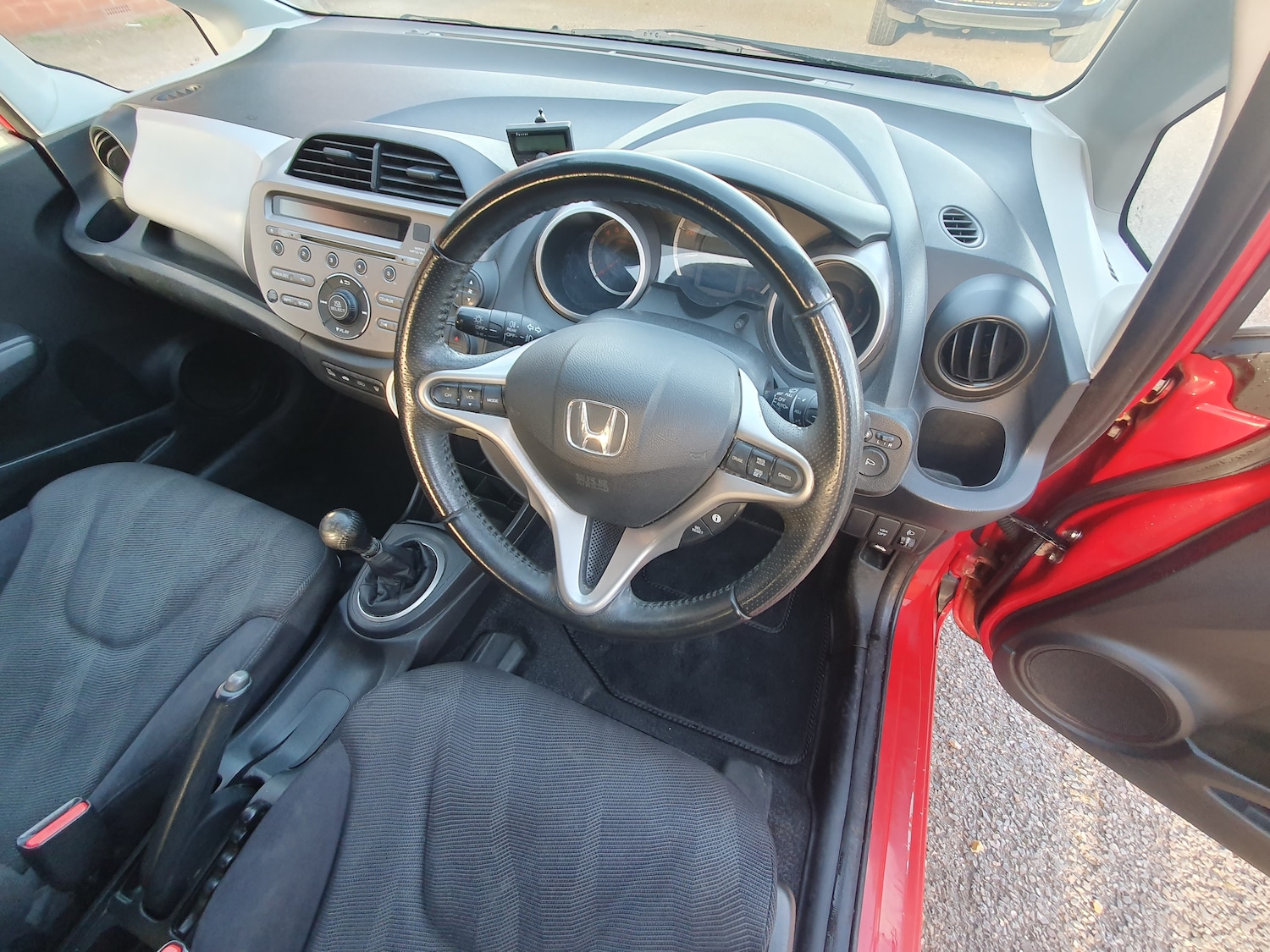 Used Honda Jazz 2010 for sale - 77072162: Photo 33