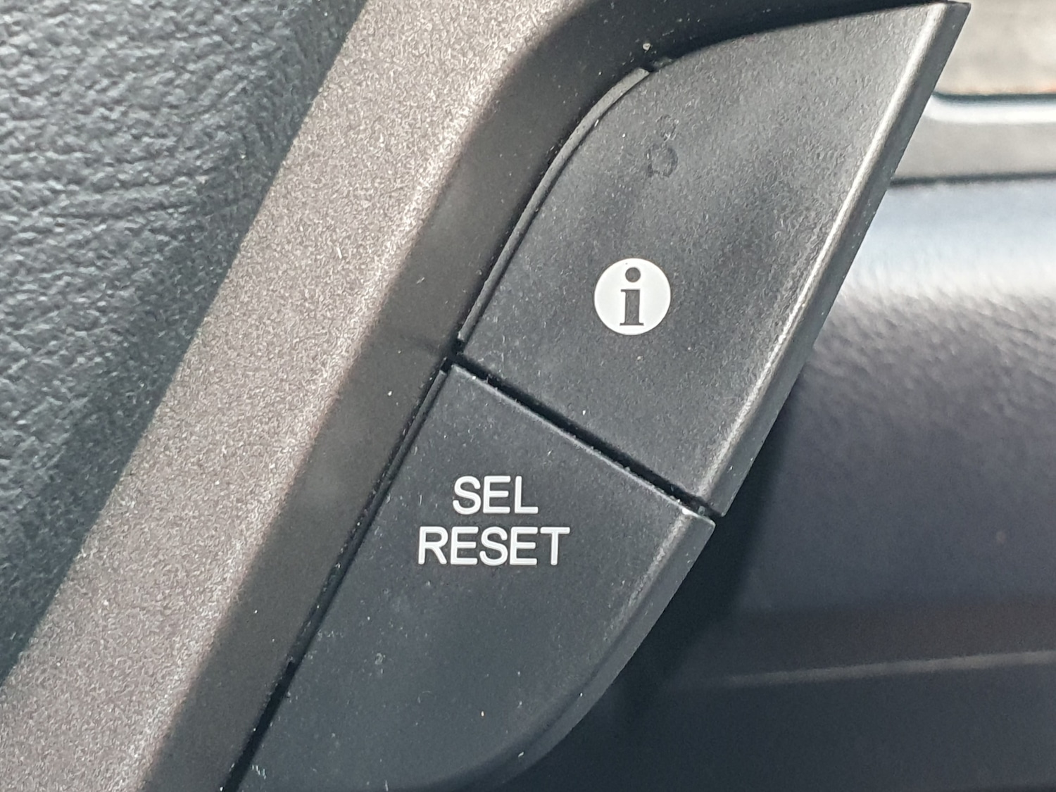 Used Honda CR-V 2010 for sale - 77552498: Photo 28