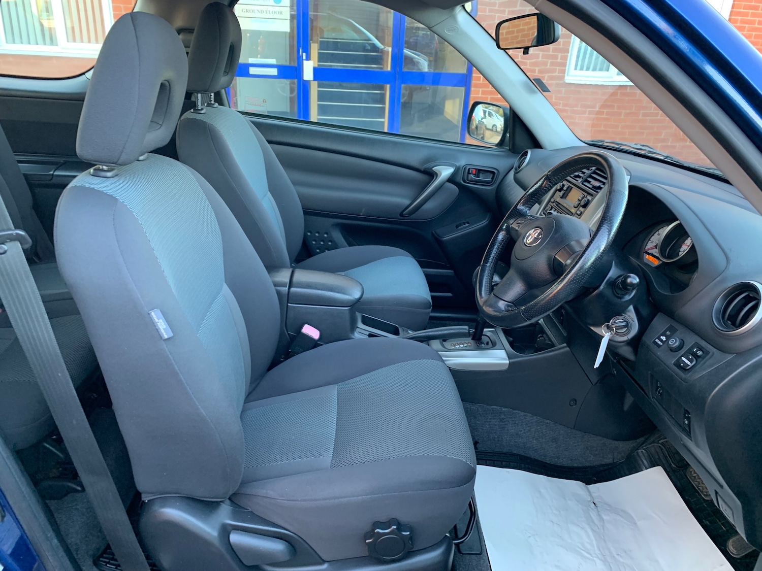 Used Toyota RAV4 2004 for sale - 77088748: Photo 13