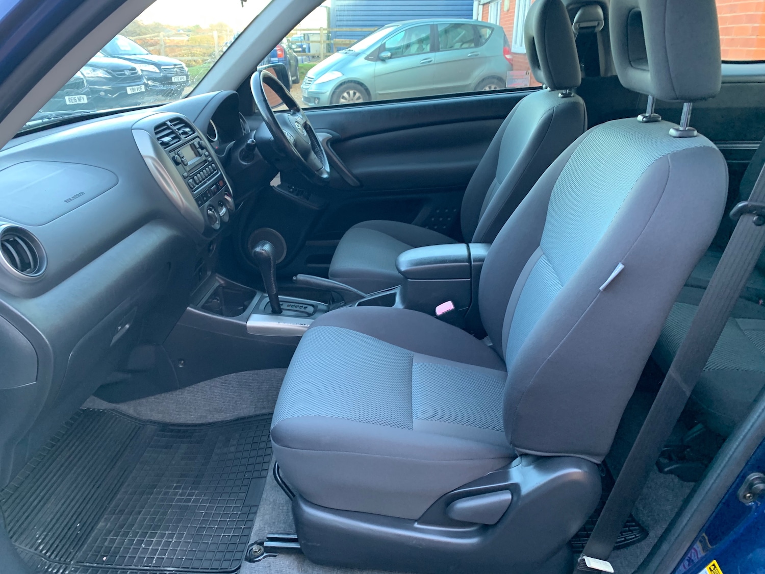 Used Toyota RAV4 2004 for sale - 77088748: Photo 16