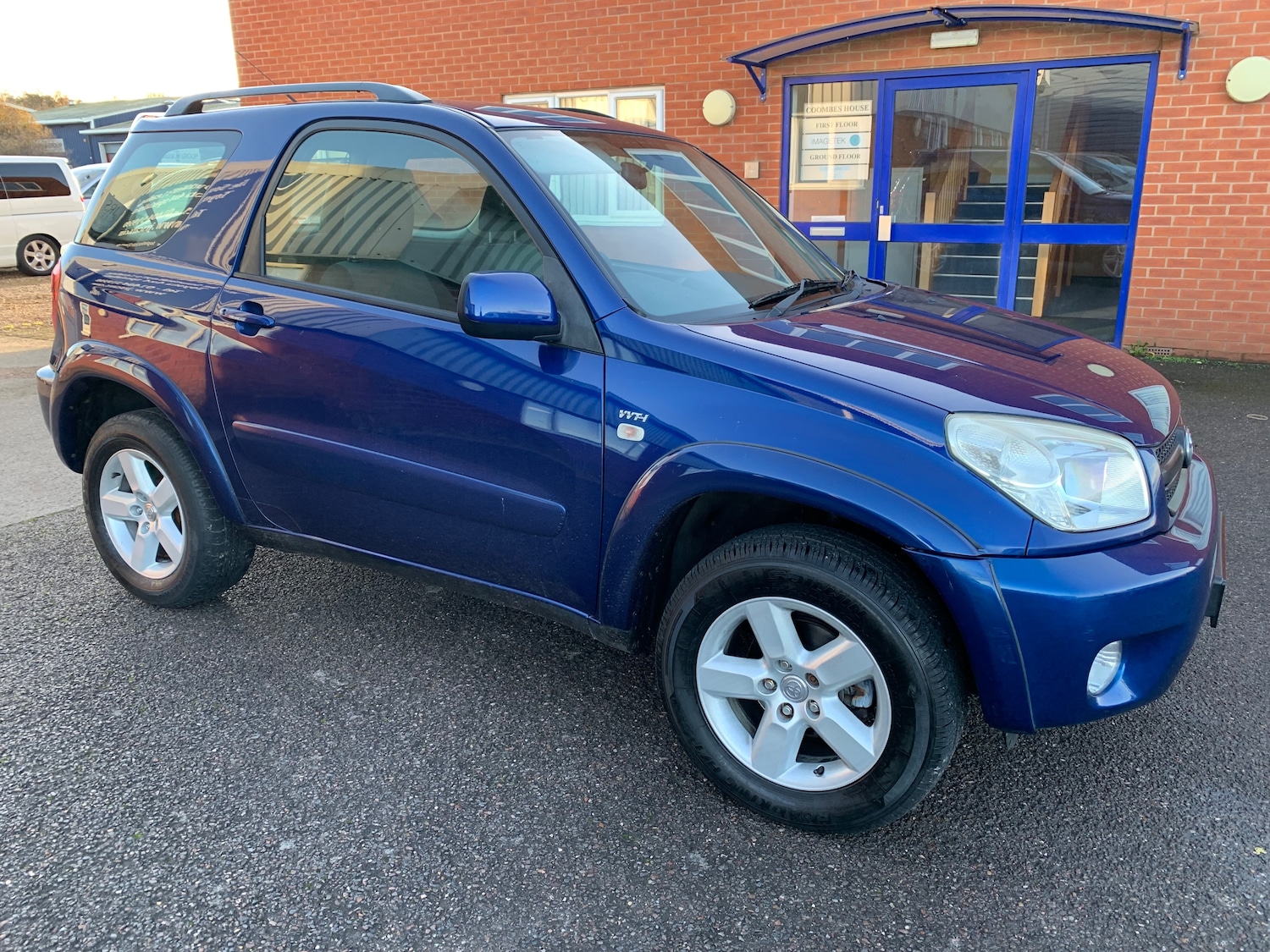 Used Toyota RAV4 2004 for sale - 77088748: Photo 2