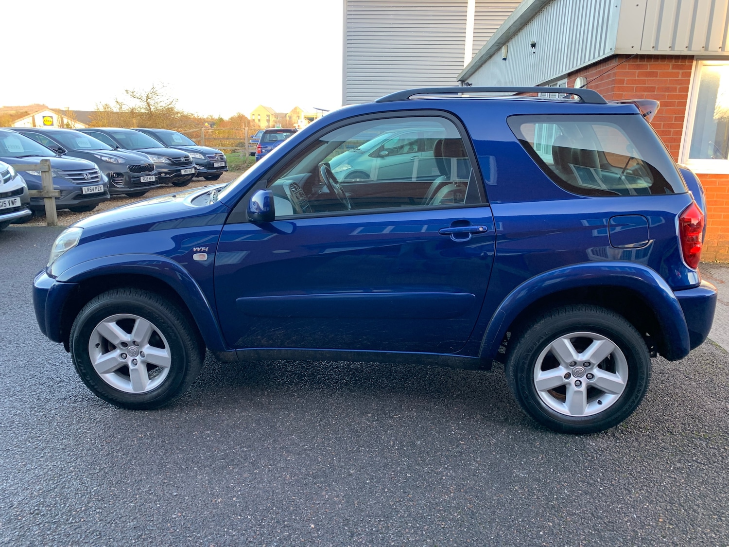 Used Toyota RAV4 2004 for sale - 77088748: Photo 9