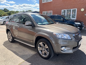 Used Toyota RAV4 2011 for sale - 79458485: Photo