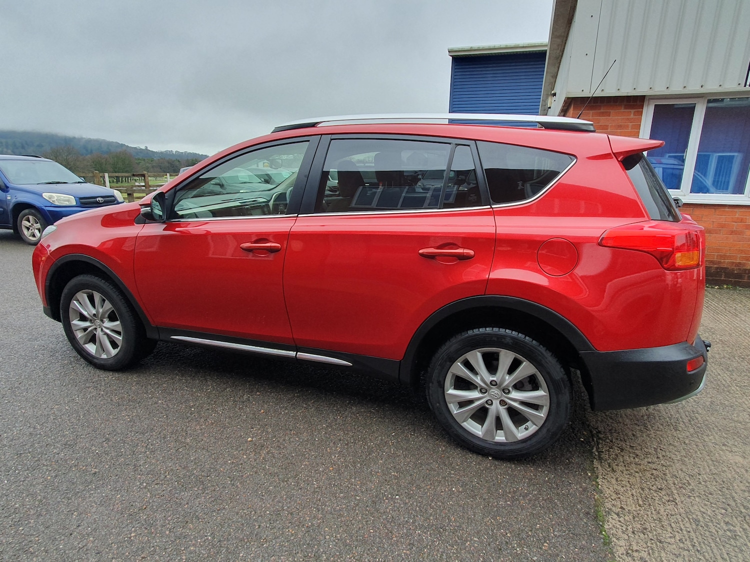 Used Toyota RAV4 2015 for sale - 77529293: Photo 17
