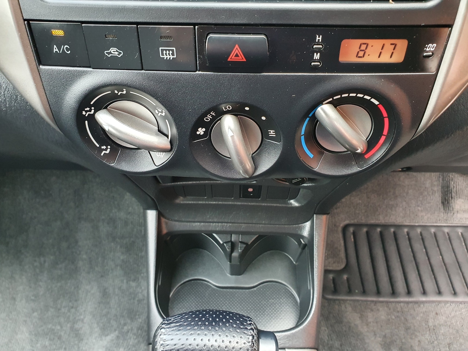 Used Toyota RAV4 2004 for sale - 77460453: Photo 24