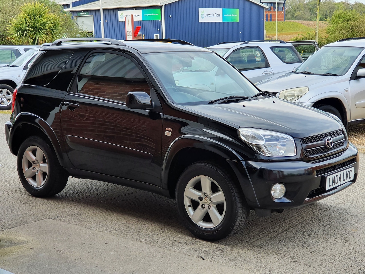 Used Toyota RAV4 2004 for sale - 77460453: Photo 3