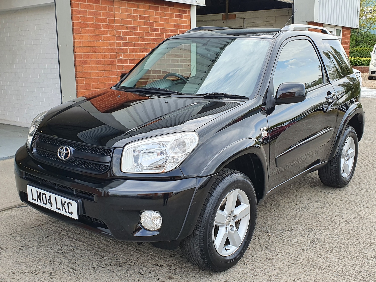 Used Toyota RAV4 2004 for sale - 77460453: Photo 6
