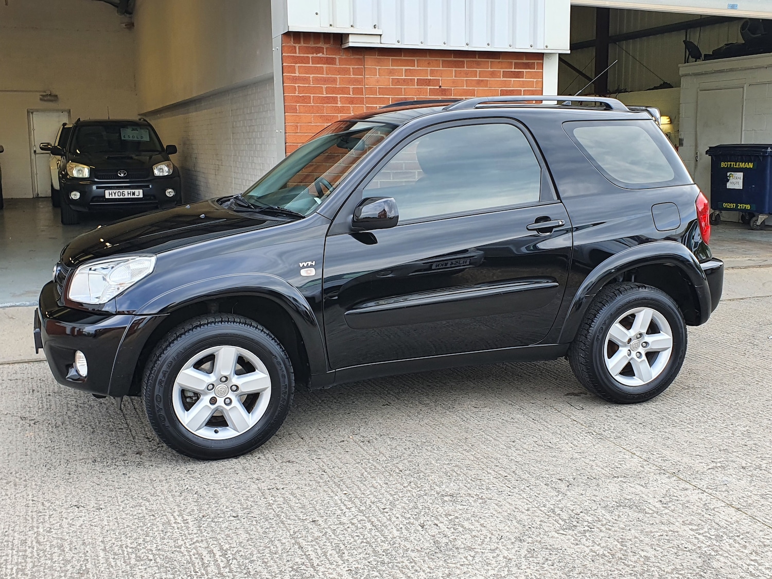Used Toyota RAV4 2004 for sale - 77460453: Photo 8