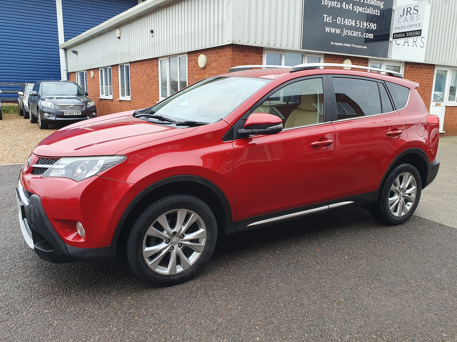 Used Toyota RAV4 2015 for sale - 77180020: Photo 15