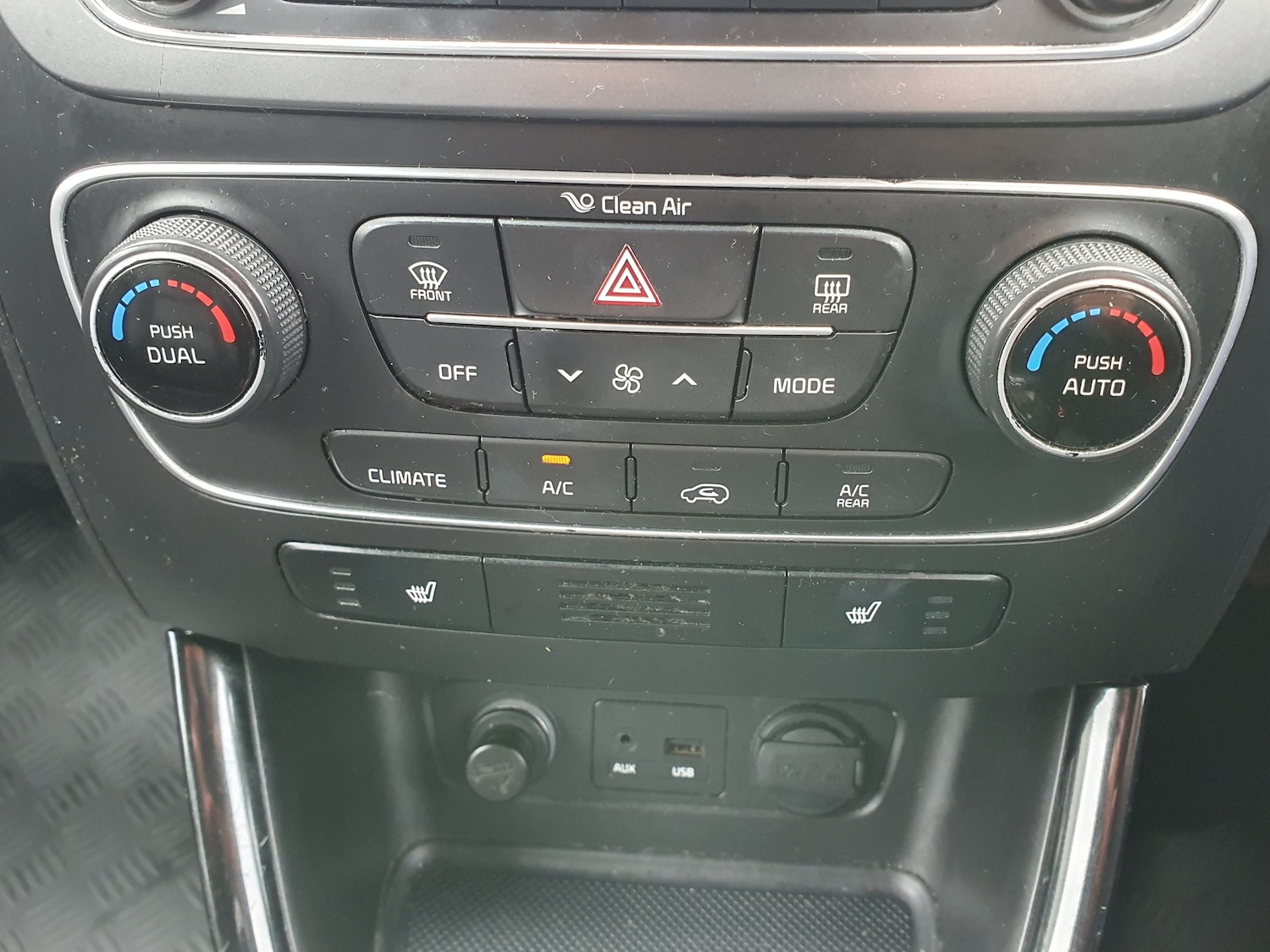 Used Kia Sorento 2014 for sale - 77779492: Photo 21