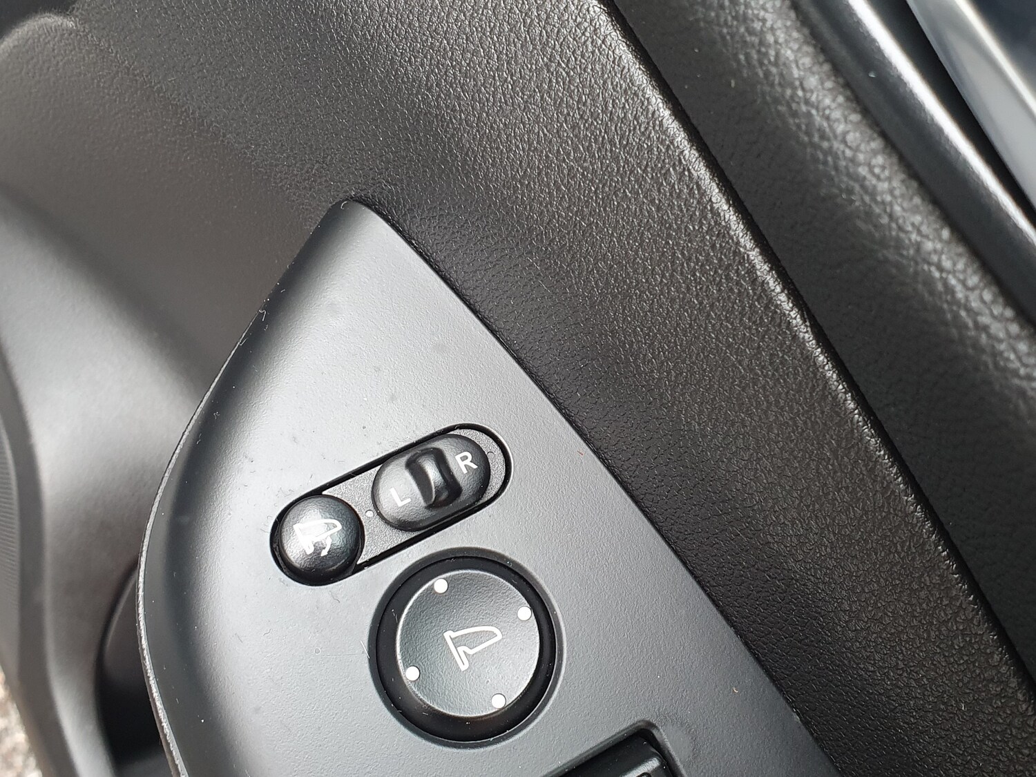 Used Honda CR-V 2015 for sale - 77493784: Photo 37