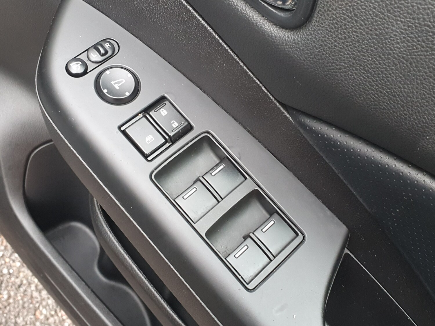 Used Honda CR-V 2015 for sale - 77493784: Photo 38