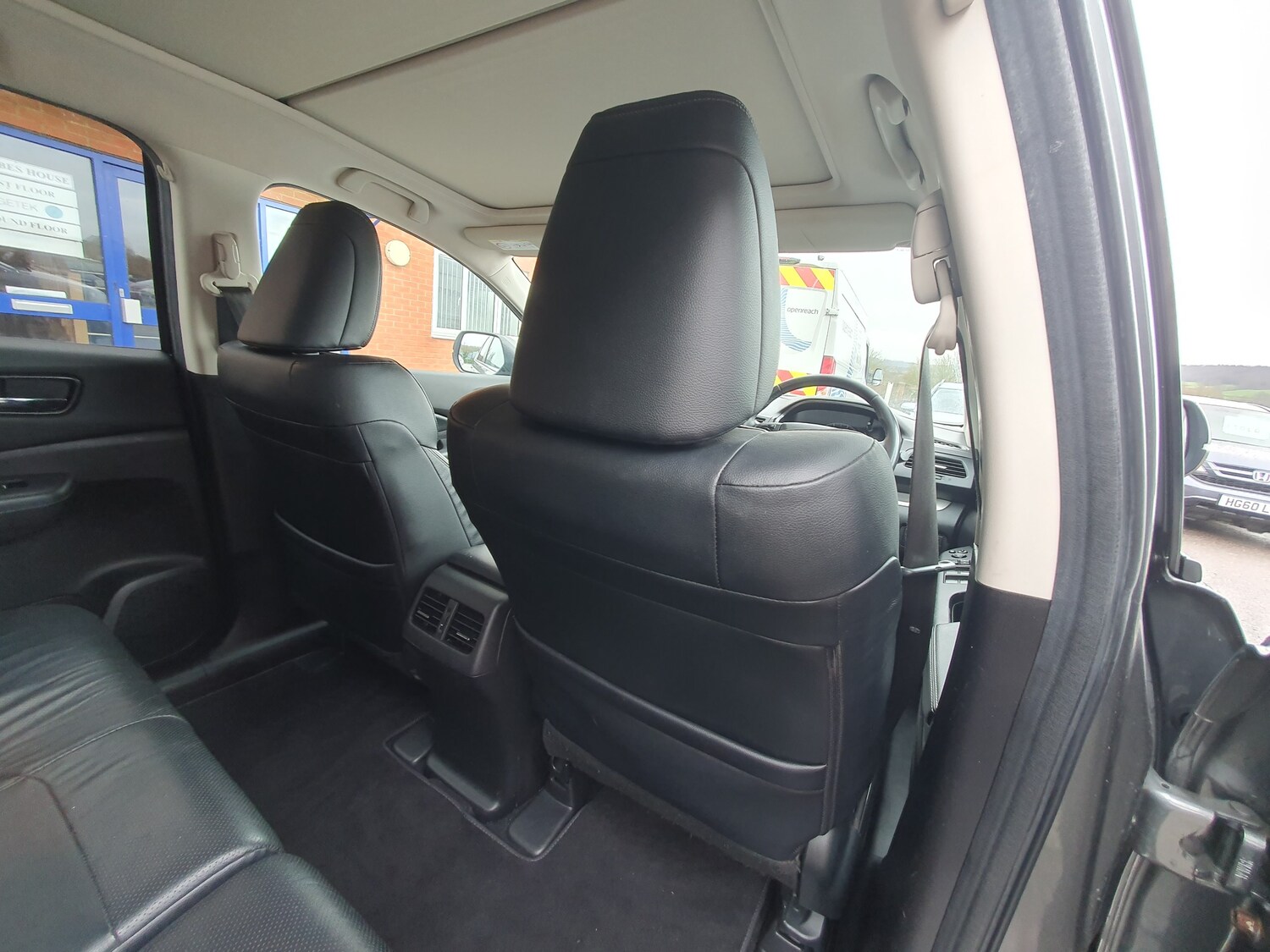 Used Honda CR-V 2015 for sale - 77493784: Photo 46