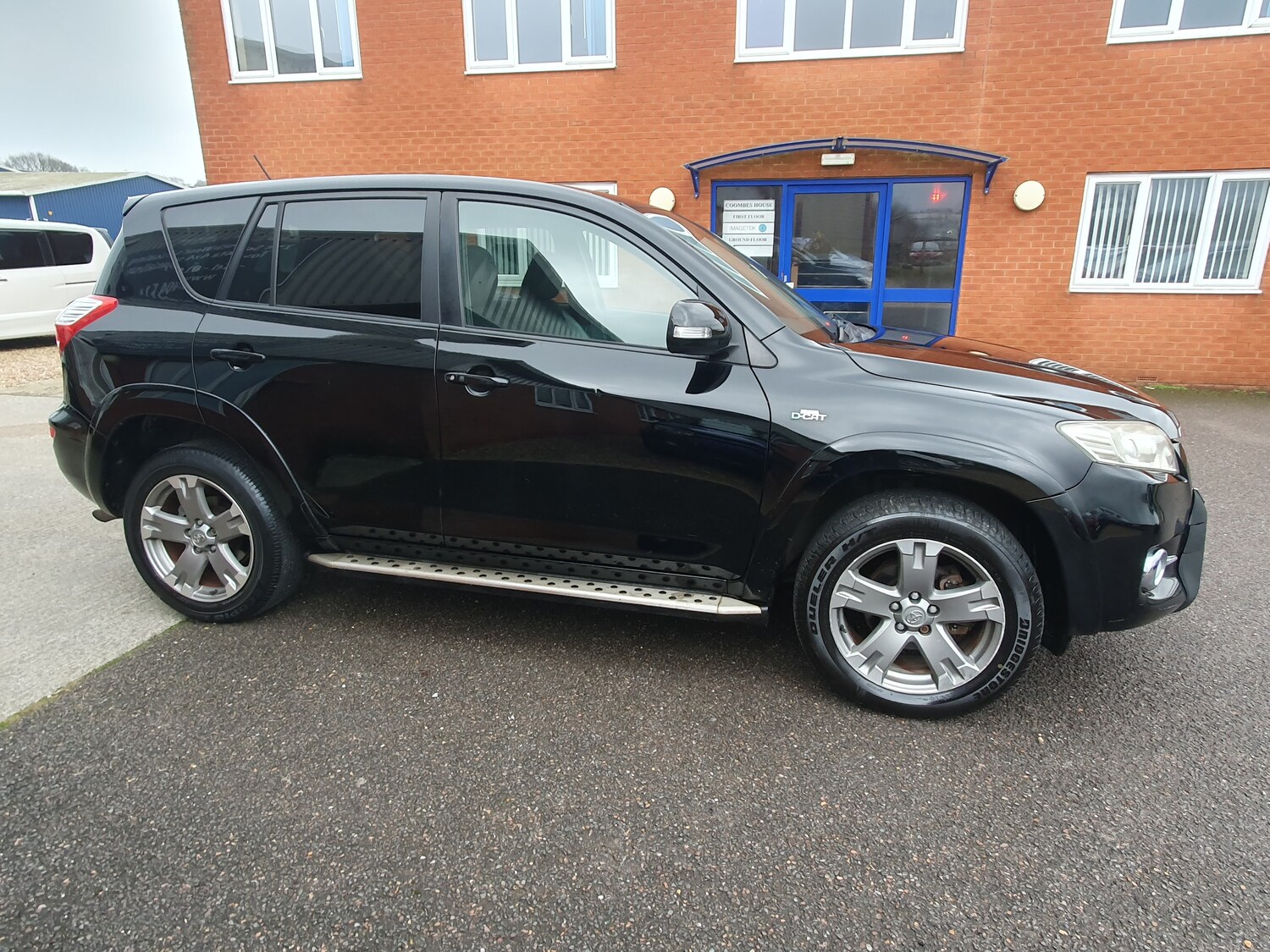 Used Toyota RAV4 2010 for sale - 77493790: Photo 16