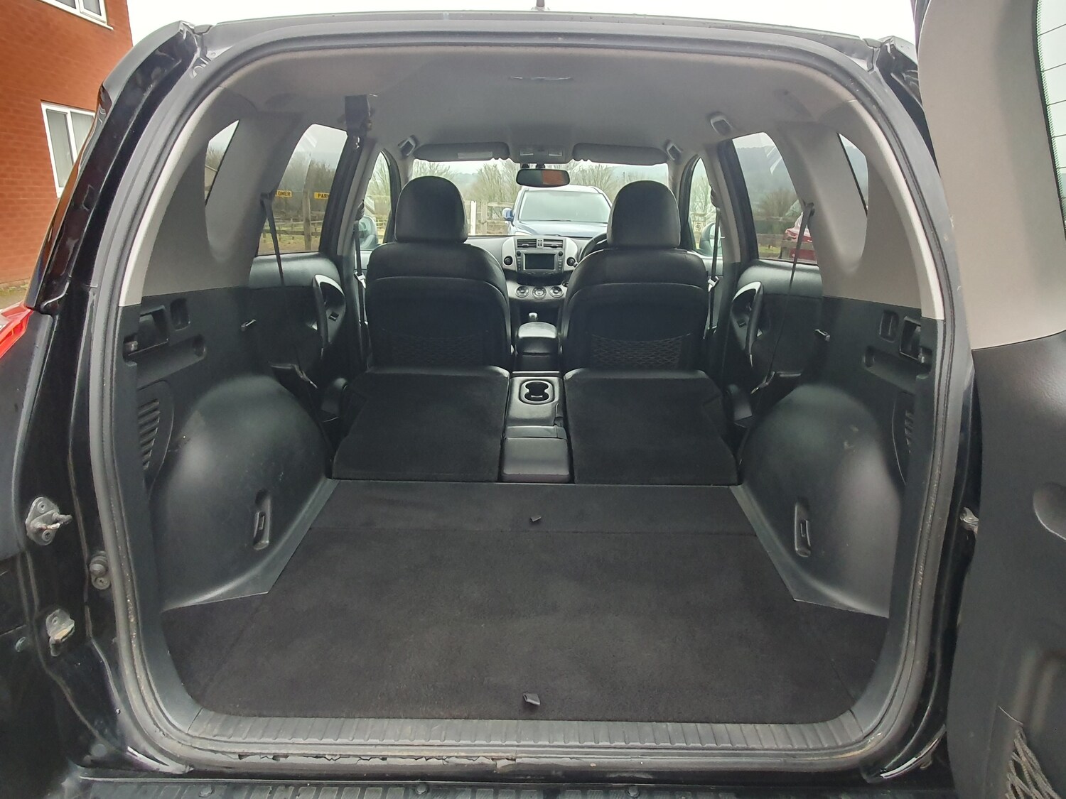 Used Toyota RAV4 2010 for sale - 77493790: Photo 21