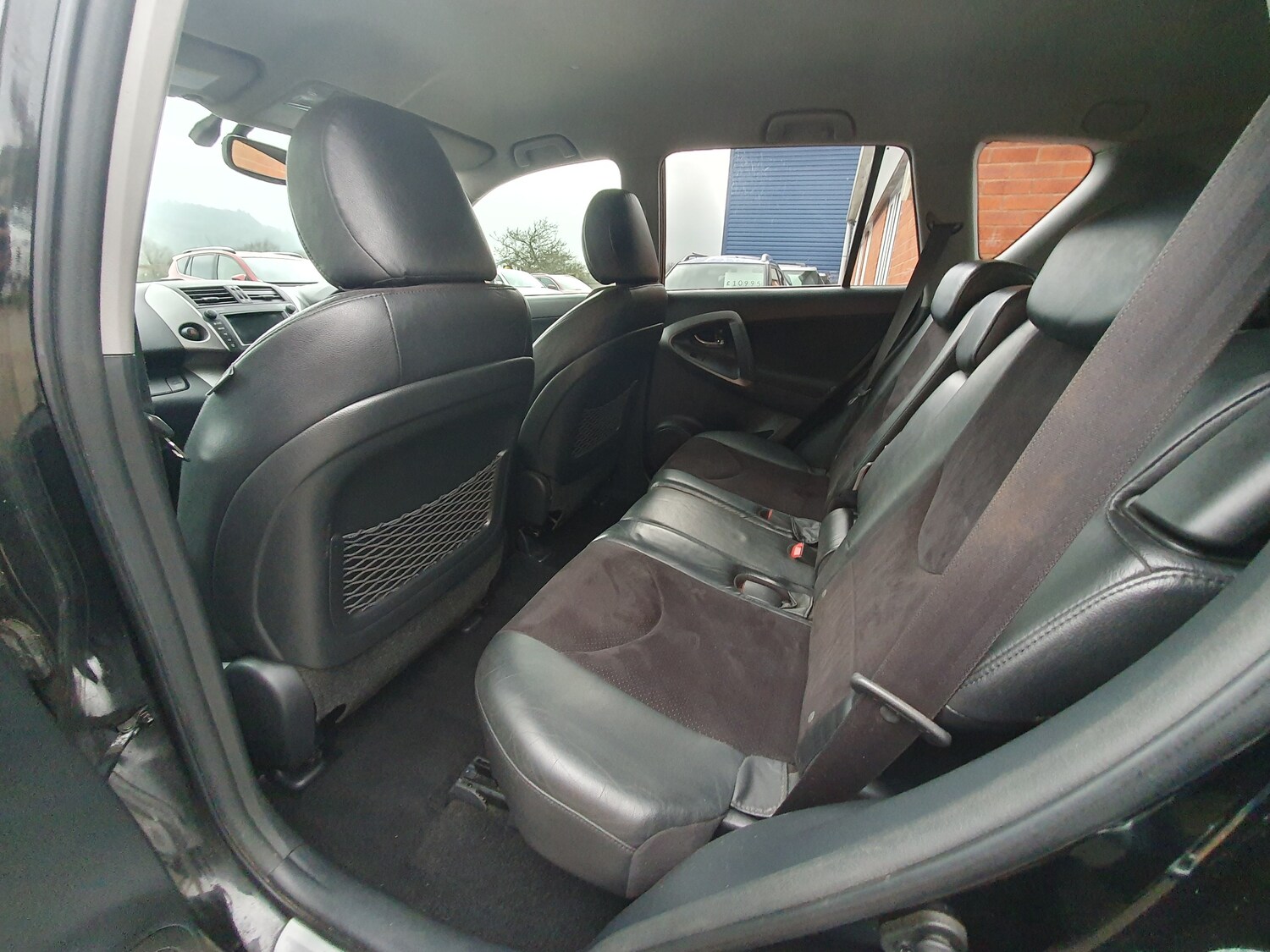 Used Toyota RAV4 2010 for sale - 77493790: Photo 23