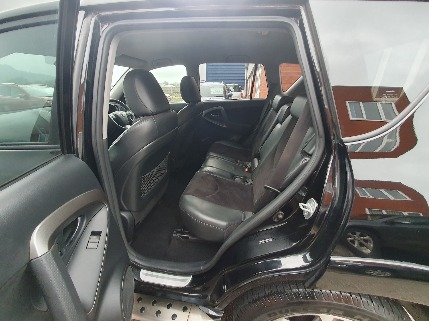 Used Toyota RAV4 2010 for sale - 77493790: Photo 26