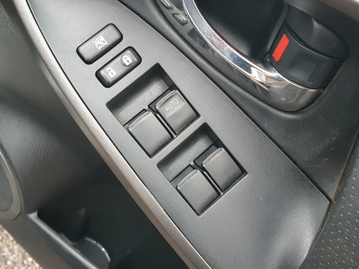 Used Toyota RAV4 2010 for sale - 77493790: Photo 30