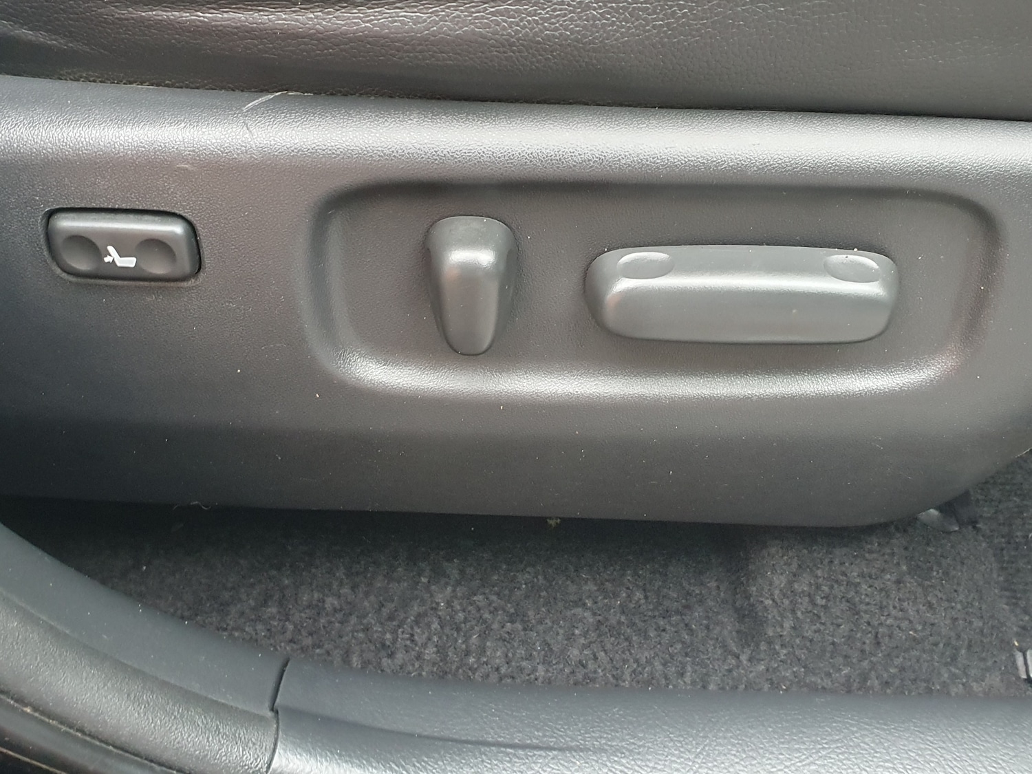 Used Toyota RAV4 2010 for sale - 77493790: Photo 31