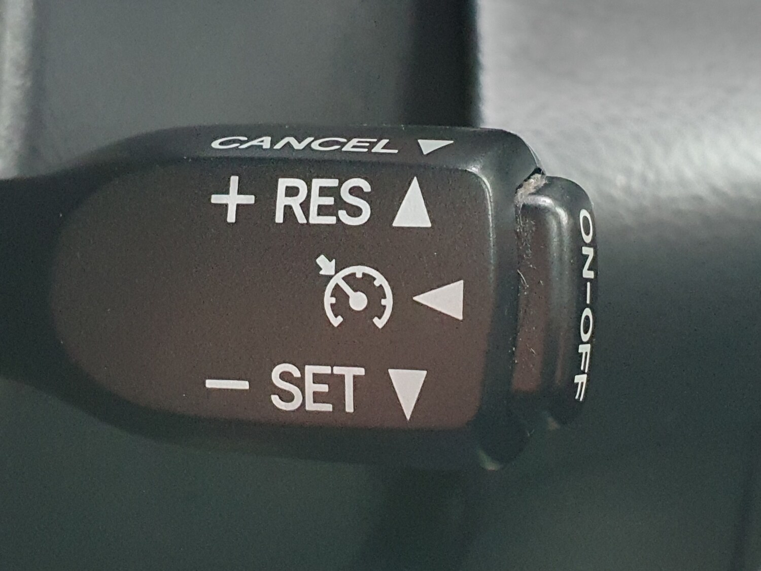 Used Toyota RAV4 2010 for sale - 77493790: Photo 44