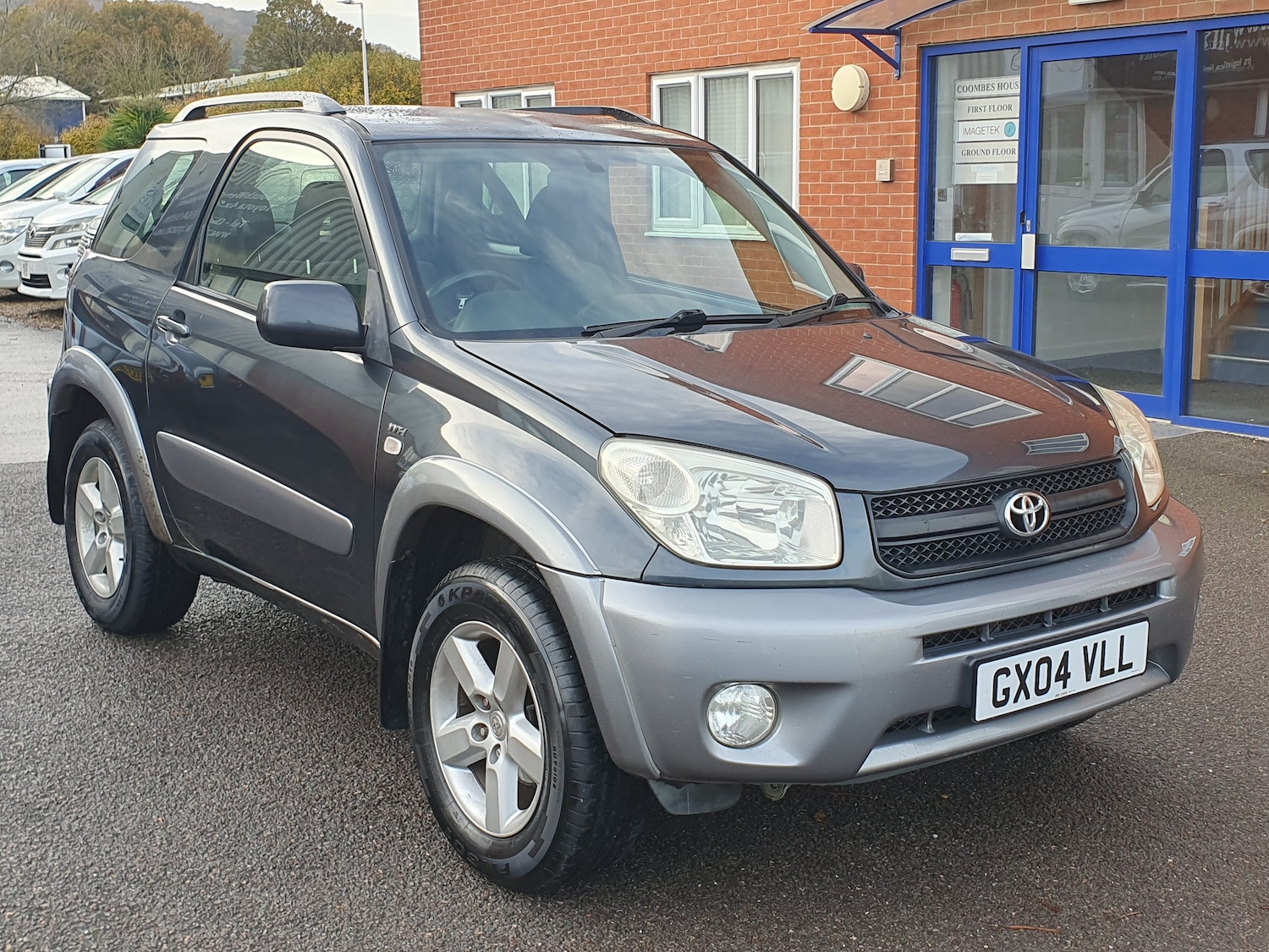 Used Toyota RAV4 2004 for sale - 76480818: Photo 1