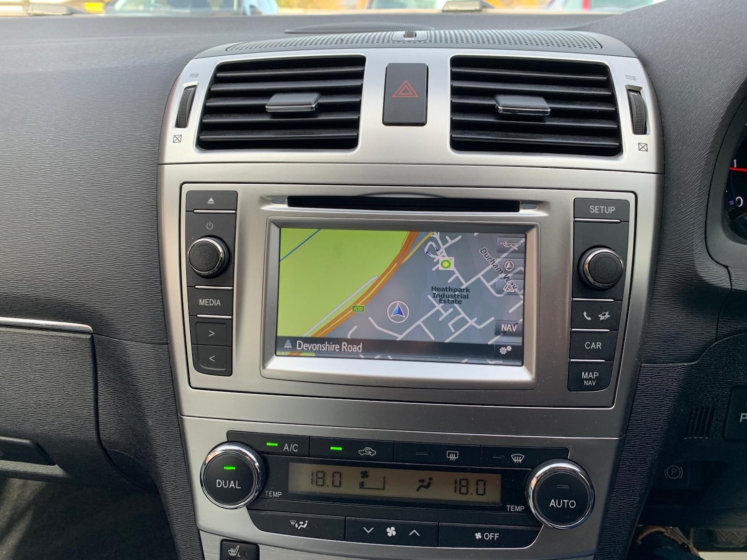 Used Toyota Avensis 2015 for sale - 76334676: Photo 16