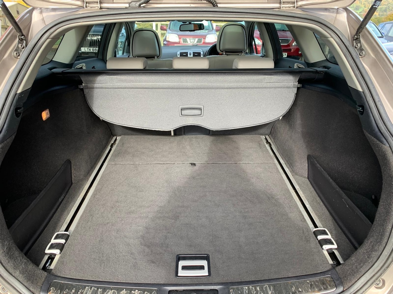 Used Toyota Avensis 2015 for sale - 76334676: Photo 19