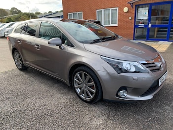 Used Toyota Avensis 2015 for sale - 76334676: Photo