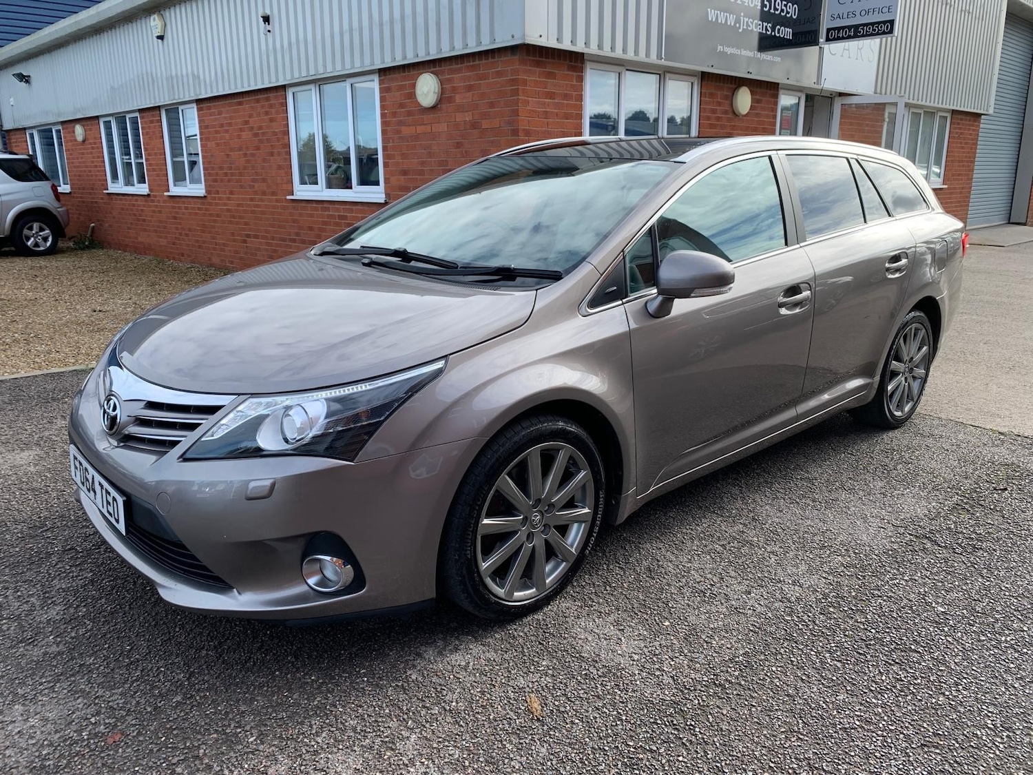 Used Toyota Avensis 2015 for sale - 76334676: Photo 4
