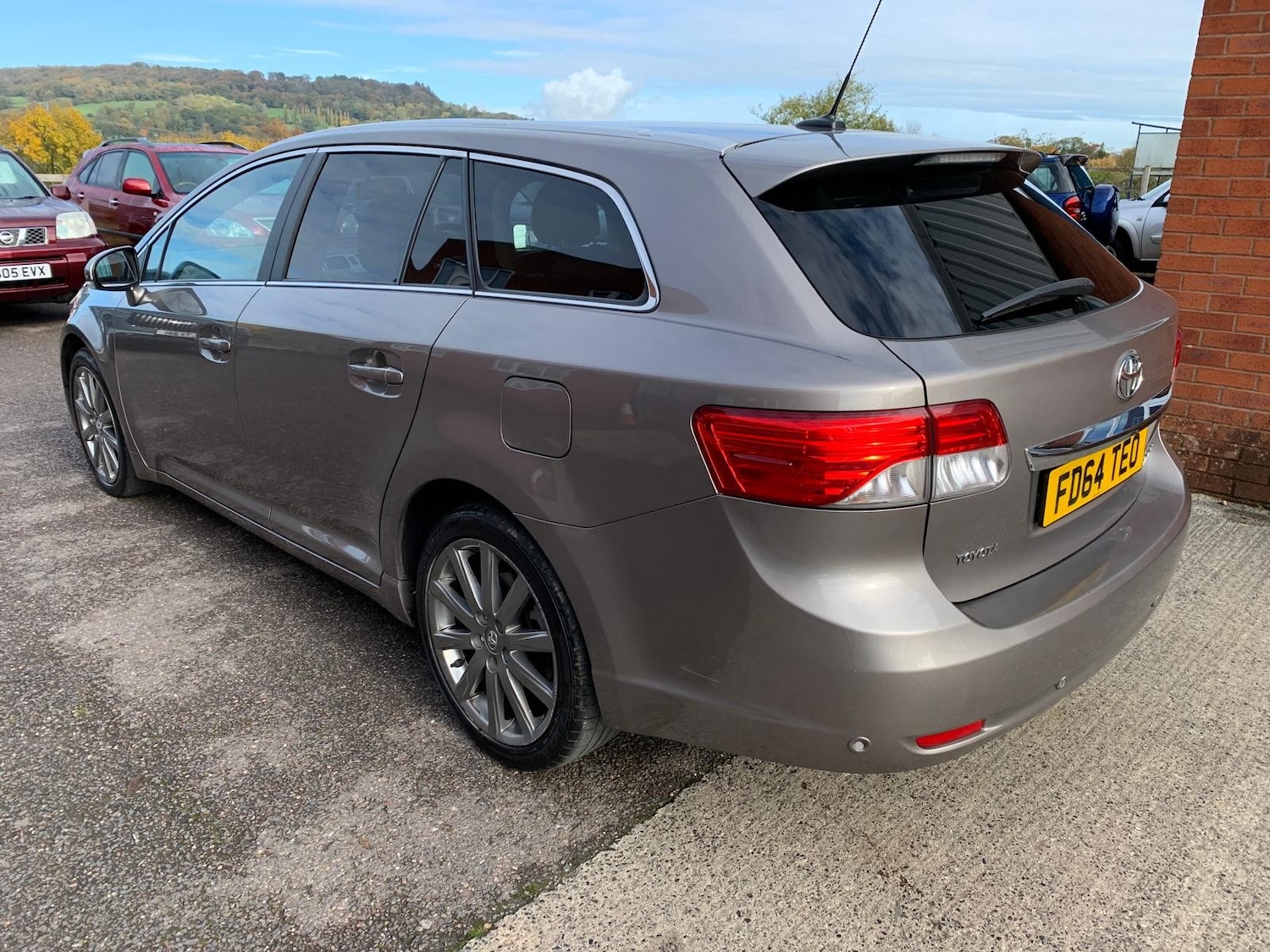 Used Toyota Avensis 2015 for sale - 76334676: Photo 6