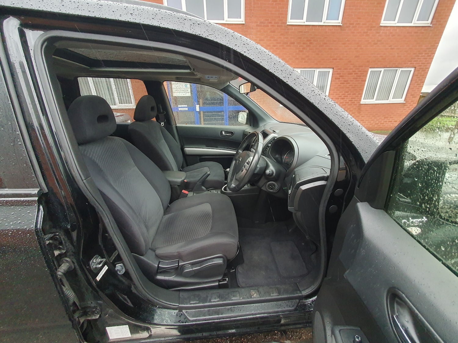 Used Nissan X-Trail 2014 for sale - 76581234: Photo 28