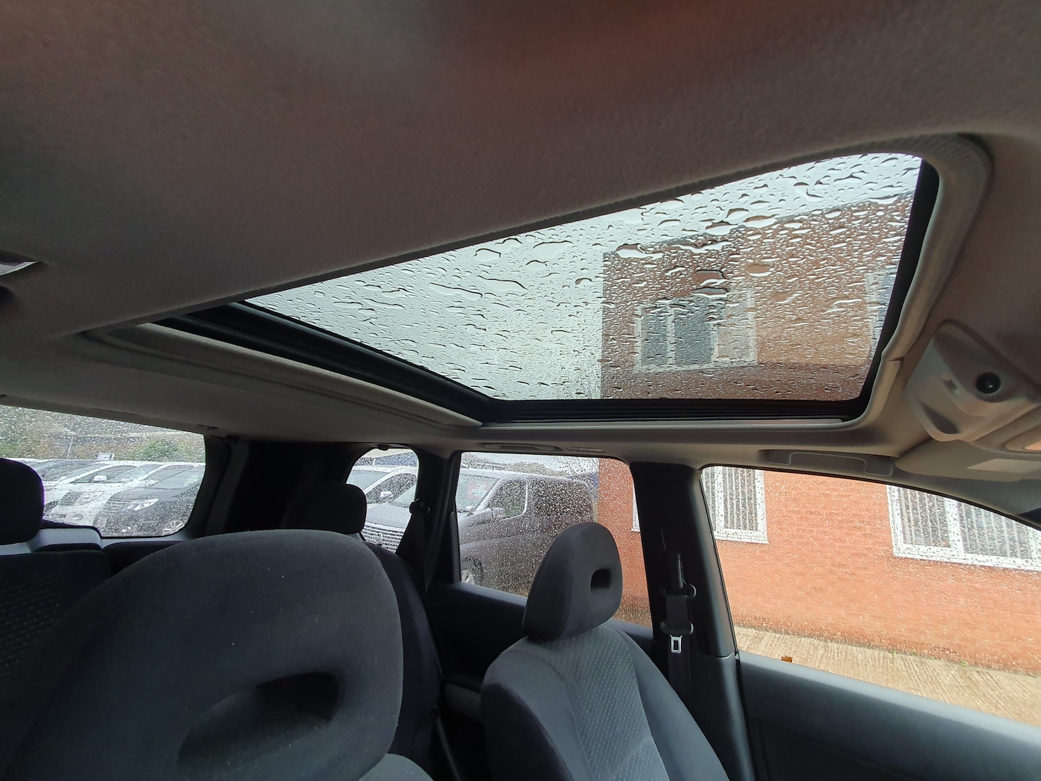 Used Nissan X-Trail 2014 for sale - 76581234: Photo 40