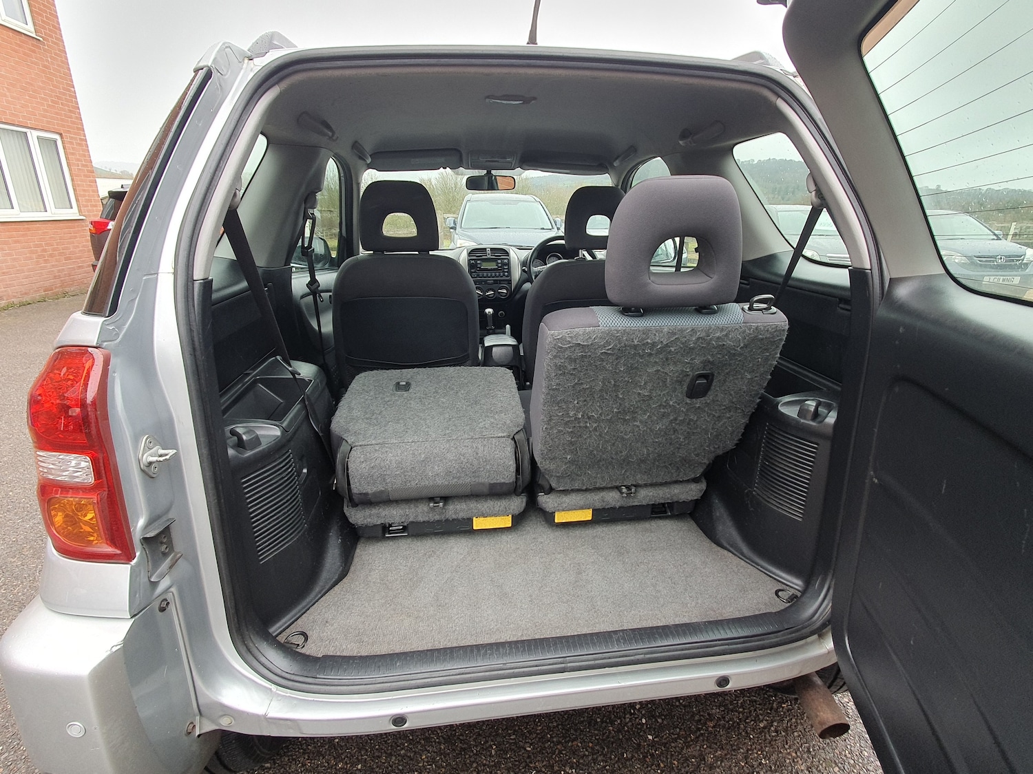 Used Toyota RAV4 2004 for sale - 78039479: Photo 15