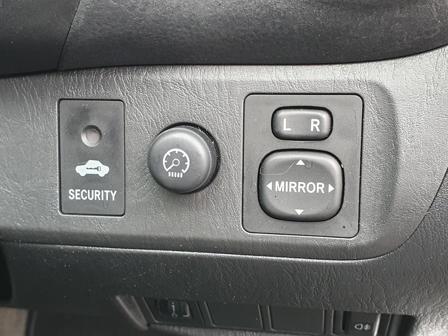 Used Toyota RAV4 2004 for sale - 78039479: Photo 26