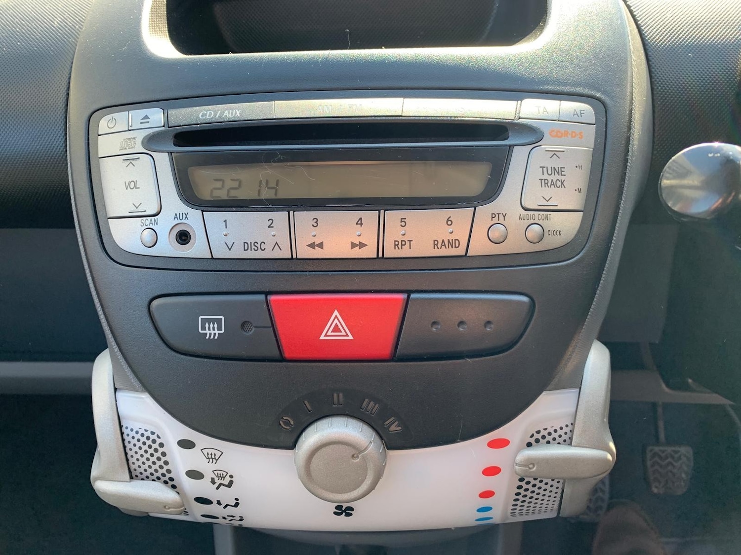 Used Toyota AYGO 2009 for sale - 77962410: Photo 23