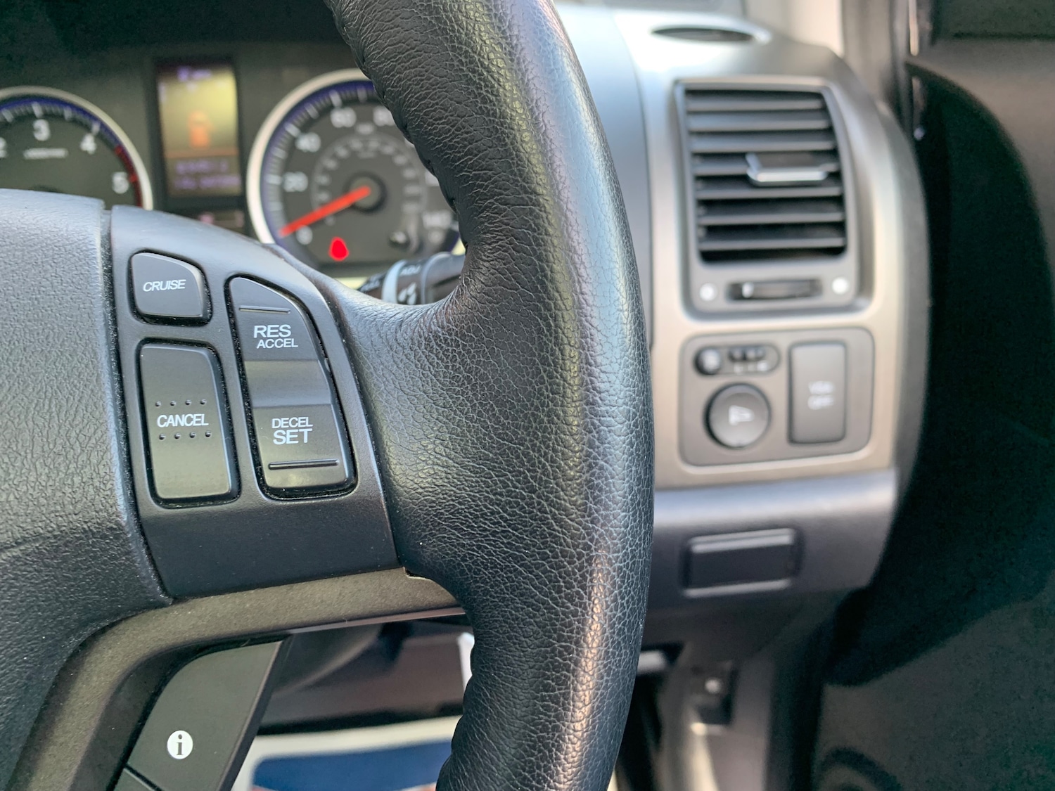 Used Honda CR-V 2012 for sale - 77665949: Photo 27