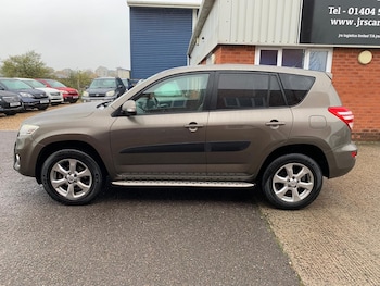 Used Toyota RAV4 2010 for sale - 76391914: Photo