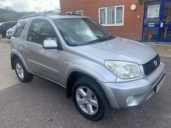 Toyota RAV4 feature image