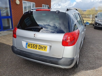 Used Peugeot 207 2010 for sale - 77546176: Photo