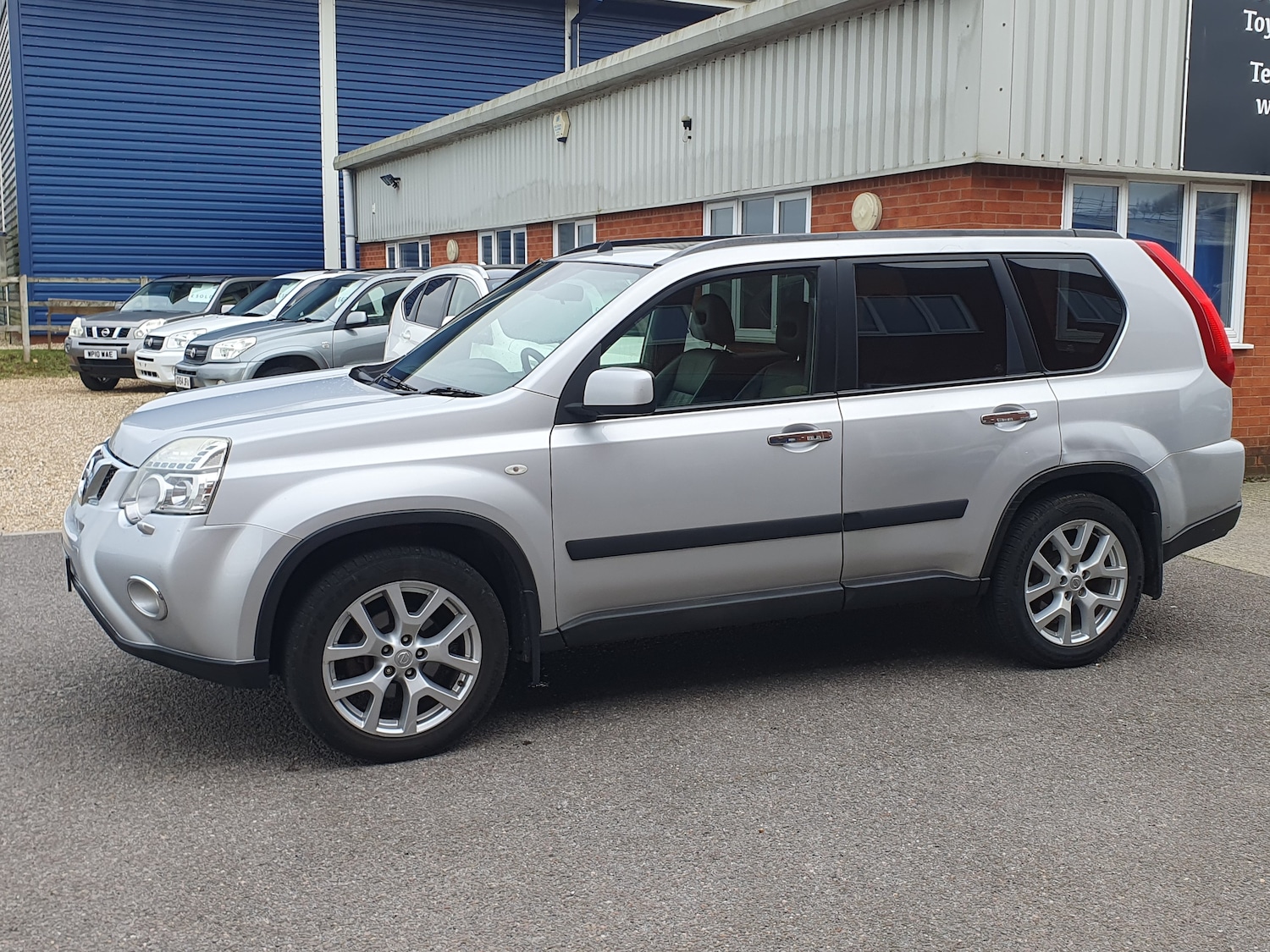 Used Nissan X-Trail 2012 for sale - 77665938: Photo 12