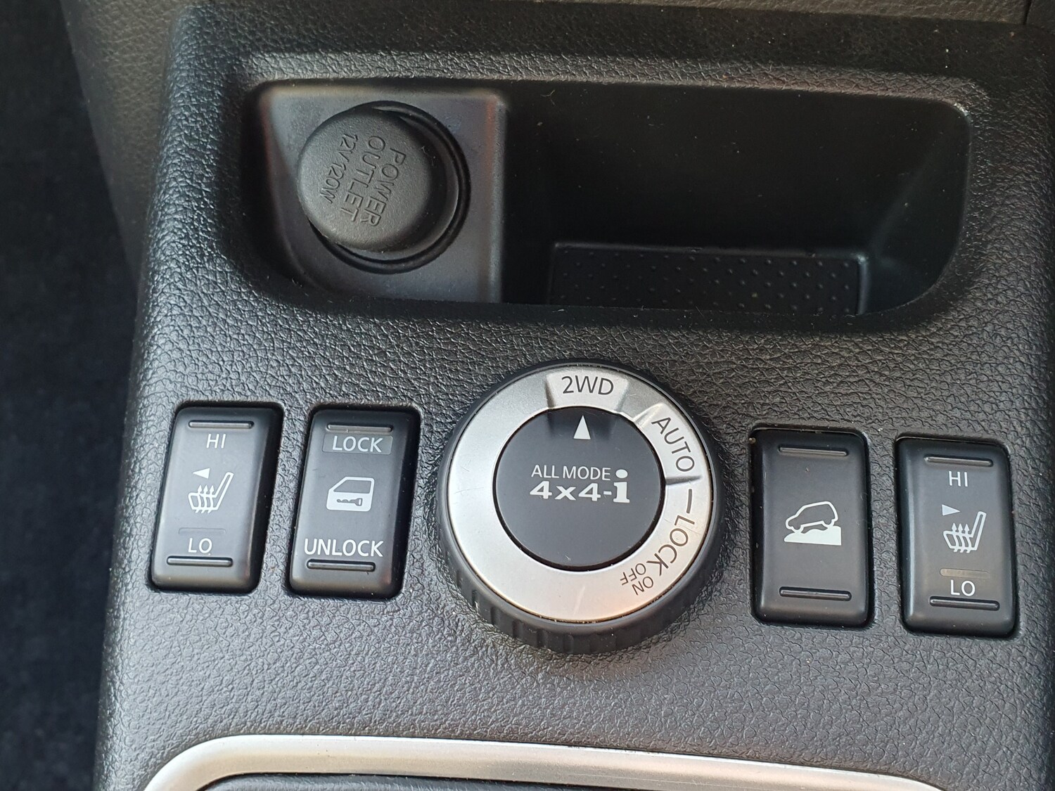 Used Nissan X-Trail 2012 for sale - 77665938: Photo 20