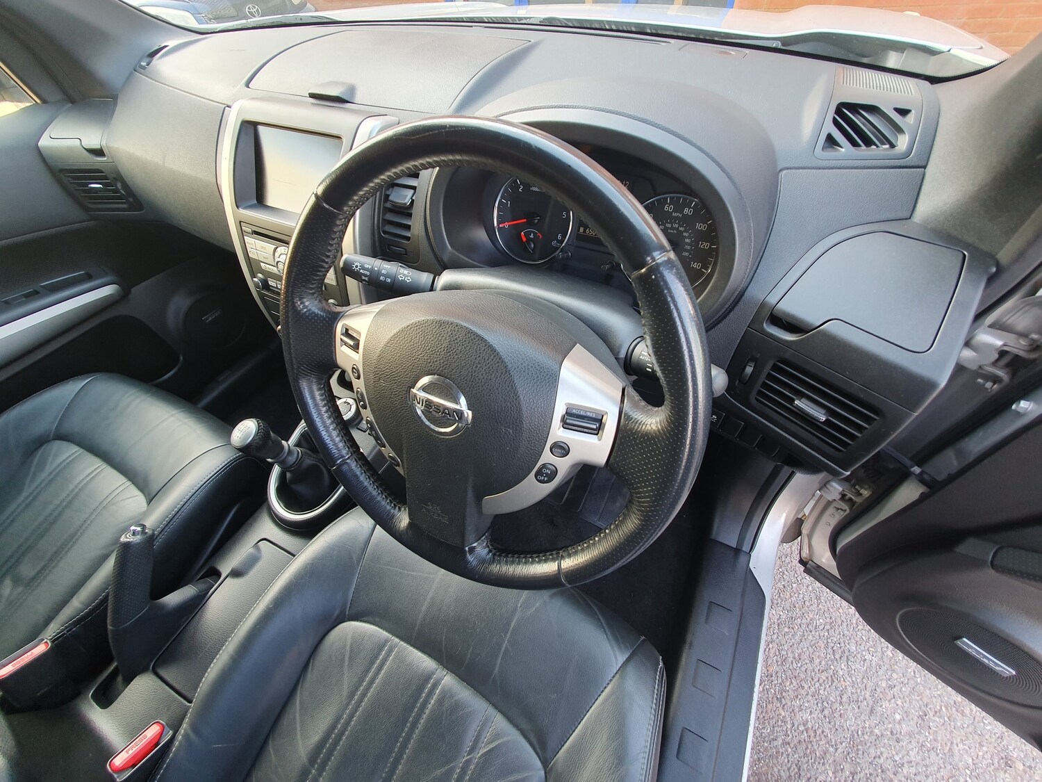 Used Nissan X-Trail 2012 for sale - 77665938: Photo 43