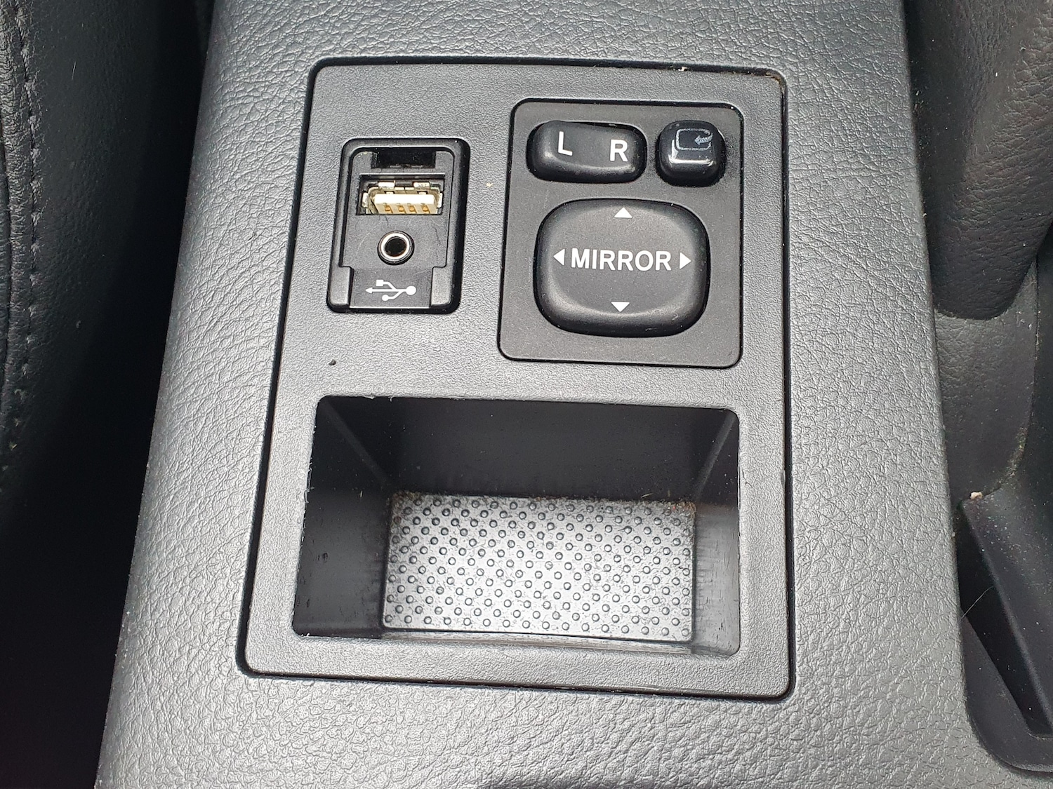 Vehicle 44