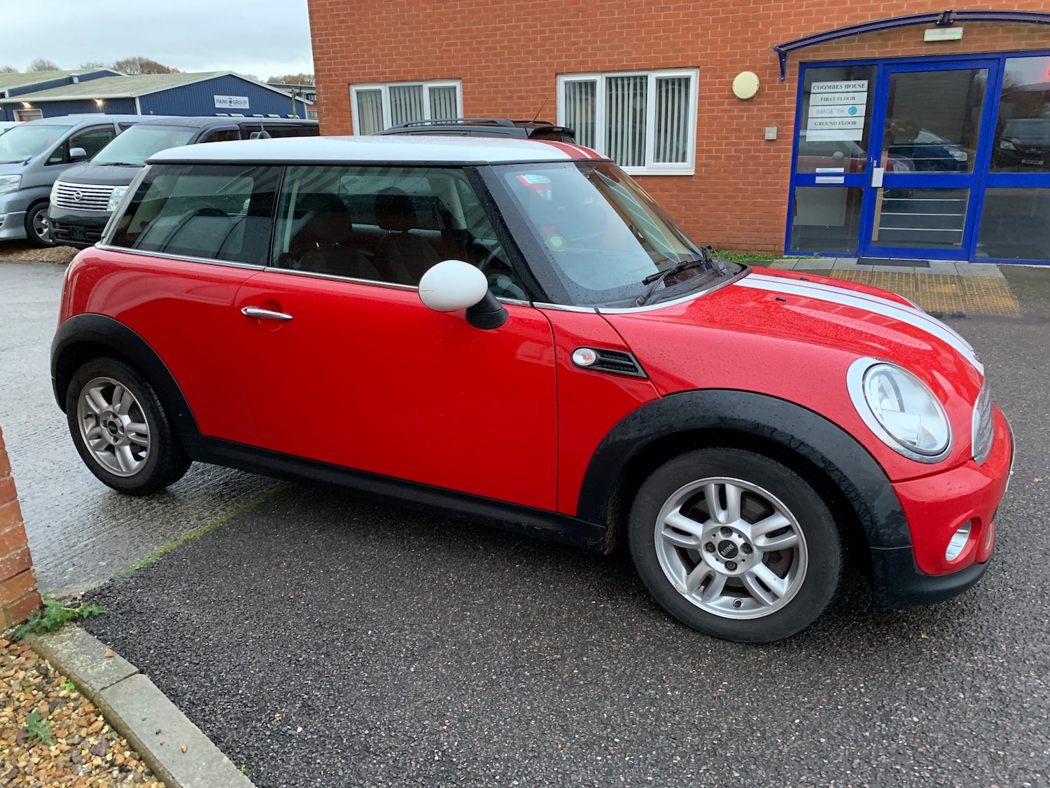 Used MINI Hatch 2012 for sale - 76819720: Photo 2