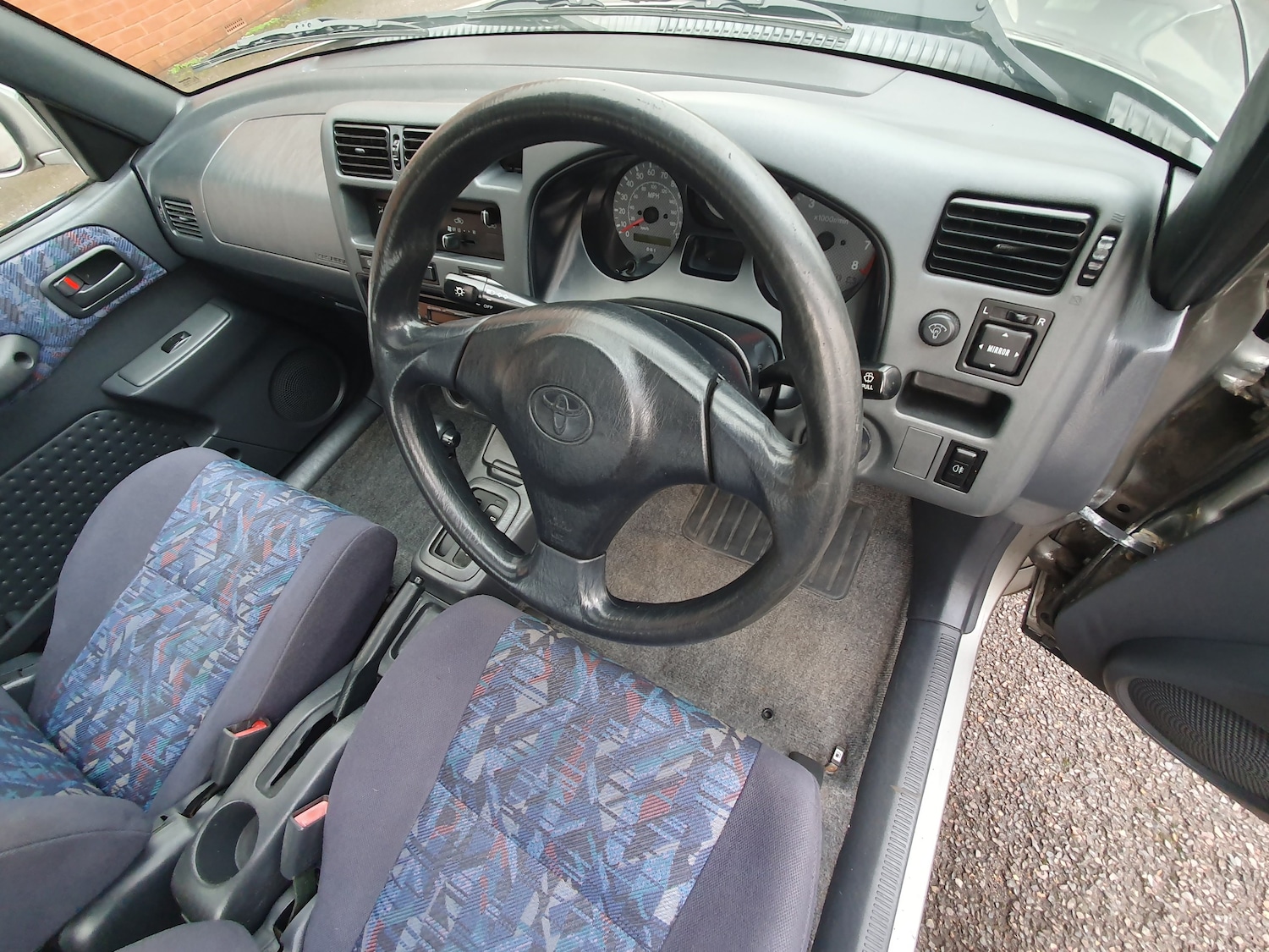 Used Toyota RAV4 1999 for sale - 77287347: Photo 14