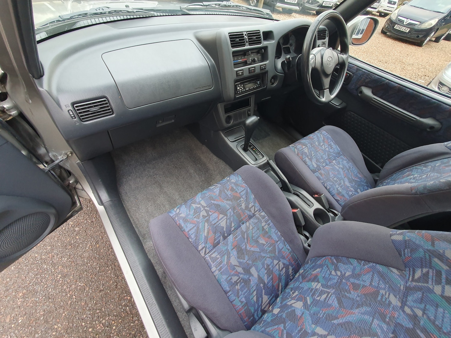 Used Toyota RAV4 1999 for sale - 77287347: Photo 18